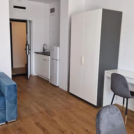 Glow Axxis Nova Apartman Mamaia
